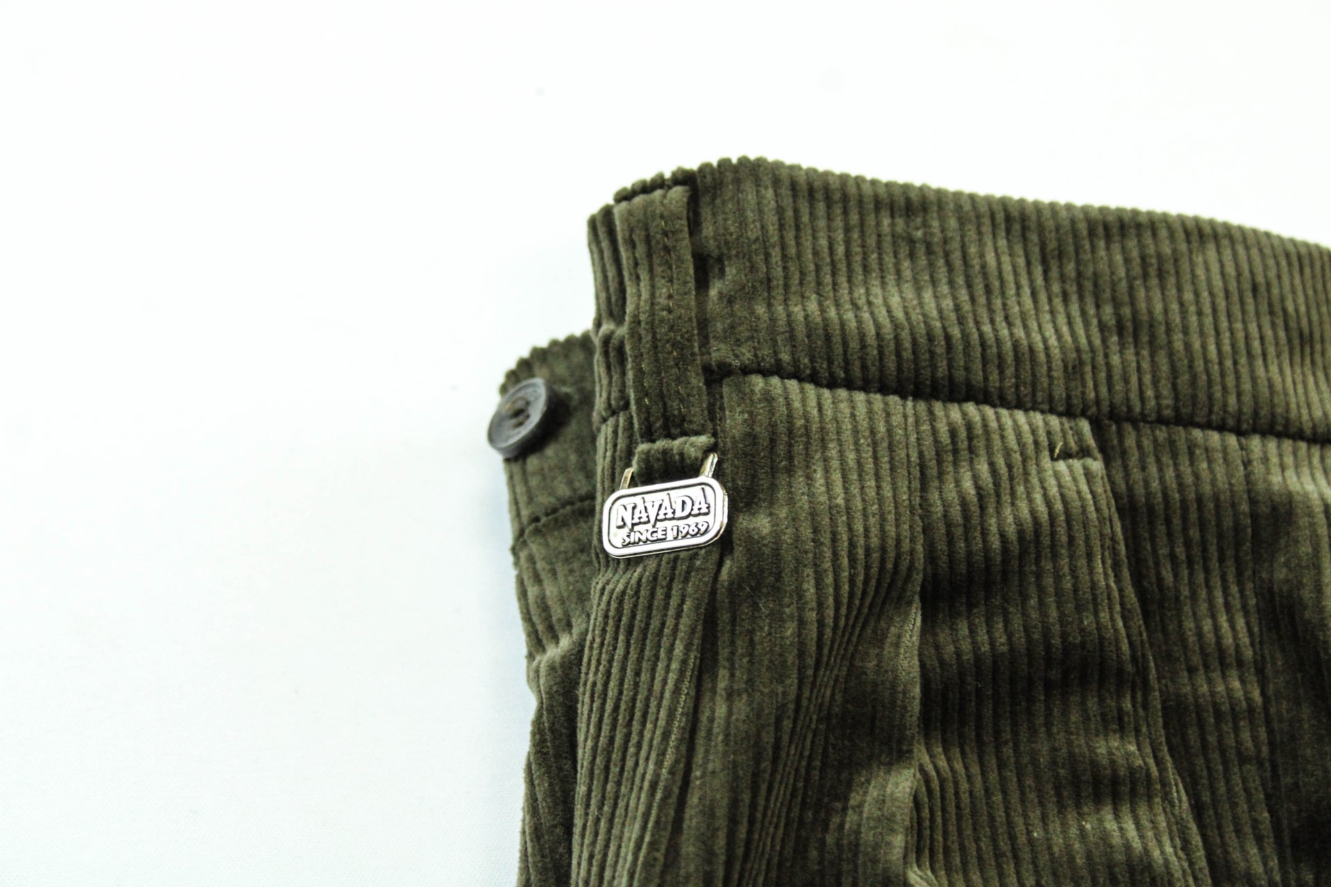 Navada Olive Corduroy TRS - BOSSINI SA