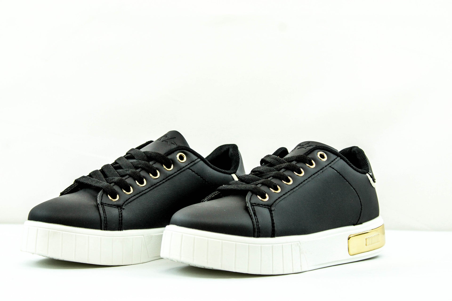 K7 Star Dephney Sneakers - BOSSINI SA